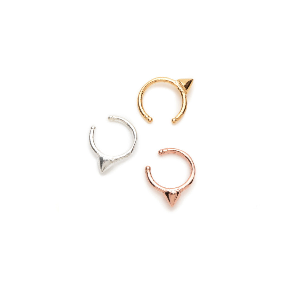 Tiny Vivienne Ear Cuff